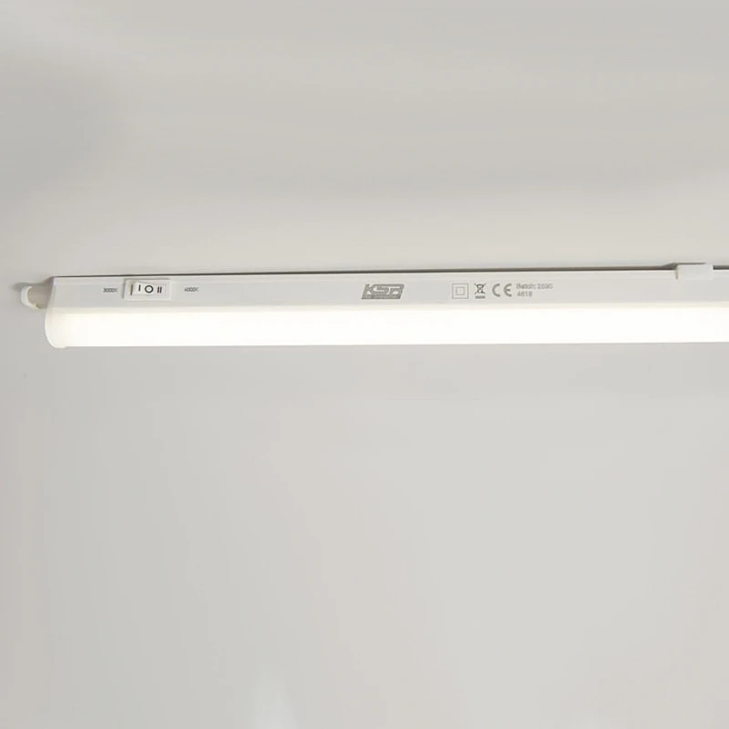 KSR KSRCL196 Morini Undershelf Light 7W Colour Selectable LED 571mm