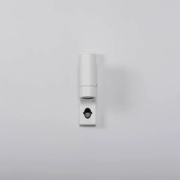 KSR Tulua III GU10 PIR Single Wall Light White - Image 4