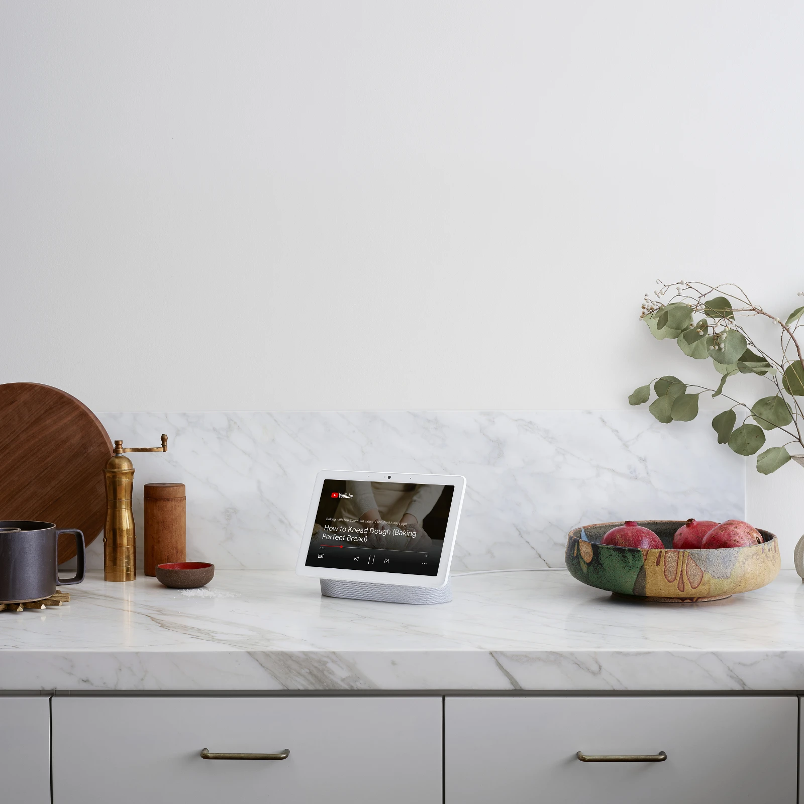 Google Nest GA00426-GB Hub Max Chalk - Image 4