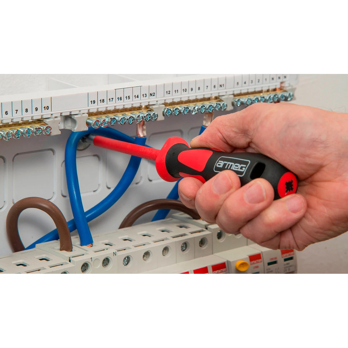 GripX² Screwdriver Set 1000V 7 Piece - Image 3