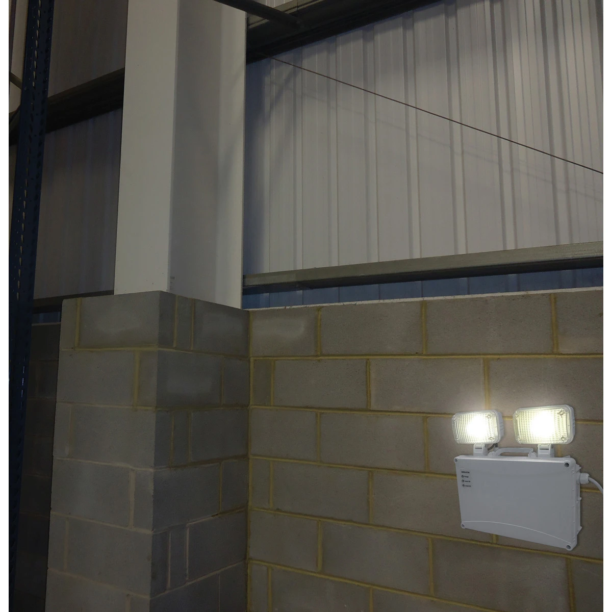 Eterna LEDTWNSPOT LED Emergency Light Twin Spot - Image 4