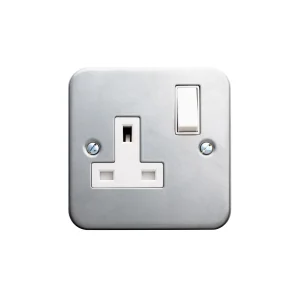 Steeple 55SS131SP 1 Gang 13A Single Pole Switched Single Socket Metal Clad White Insert