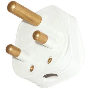 Plug 3 Pin Round 5A White