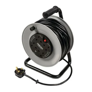 Steeple NER42513 Handheld Cable Reel 25mtr 4 Gang