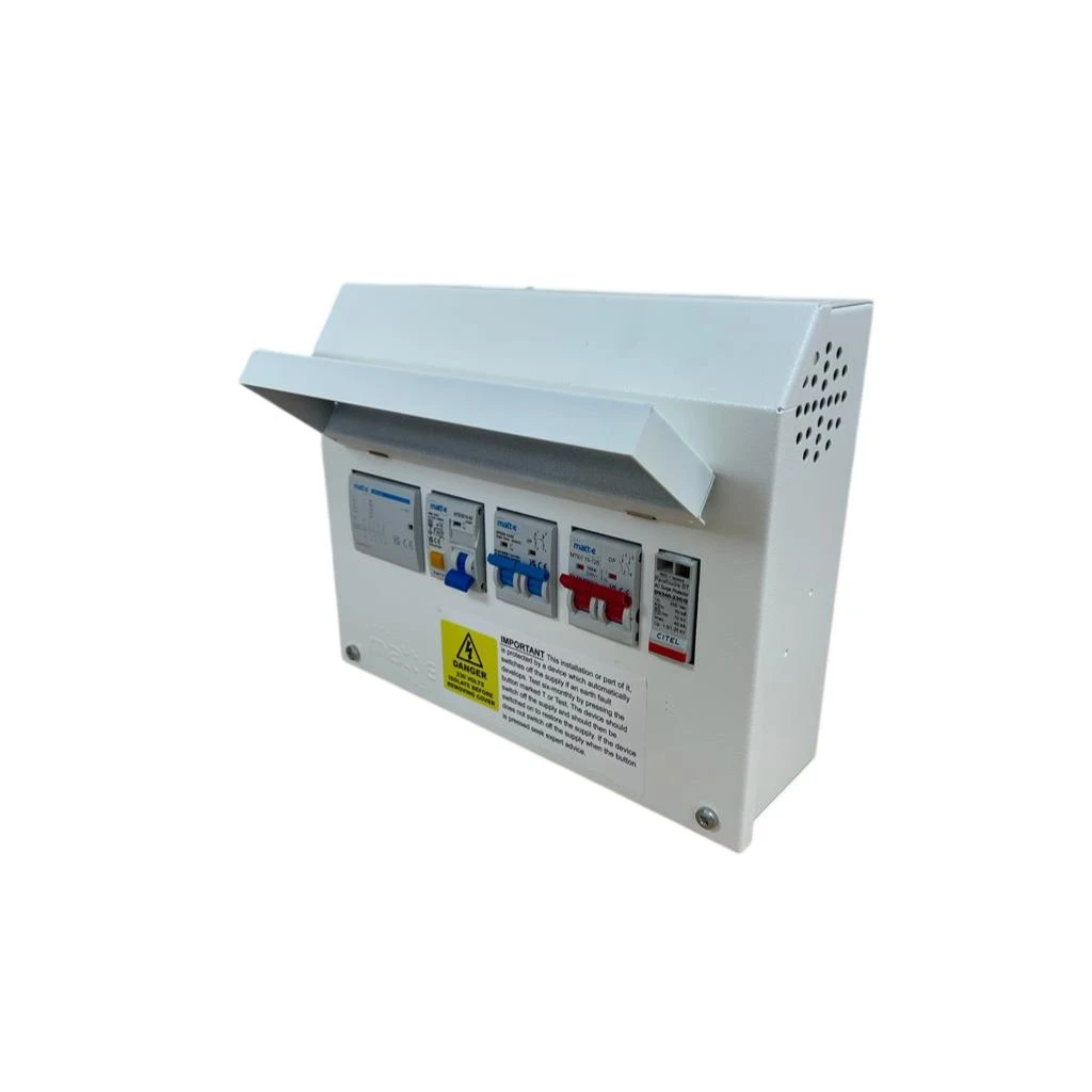 Matt:E Single-phase unit with double pole Type A RCBO for loads up to 7.4kW with Type 2 SPD