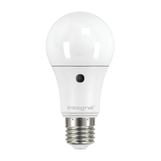GLS Bulb With Dusk To Dawn Dual Sensor E27 806Lm 8W 2700K Non-Dimmable 240 Beam Frosted Integral