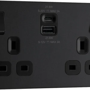BG Evolve Matt Black, 13A Double Switched Socket with USB A + C 22W, Black Inserts