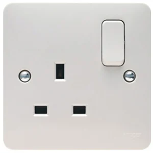 Hager Sollysta WMSS81 1 Gang 2 Pole Switched Socket 13A White