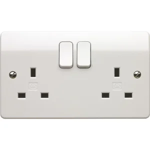 MK K2747WHI Socket 2 Gang 13A Double Pole White