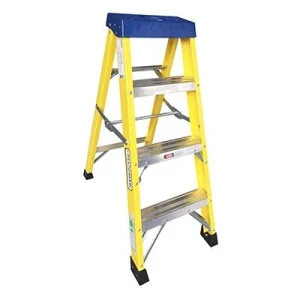 Fibreglass Ladder 3 Tread Plus Tray BS EN131 1060mm Open Height