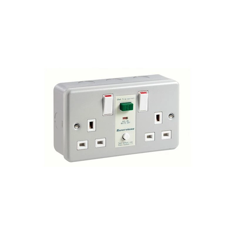 Greenbrook M22SM 13A Double Pole 2 Gang Switched RCD Socket Metal Clad