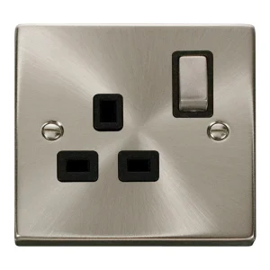 Click Deco Socket Ingot 1 Gang DP Switched Black Insert Victorian 13A Satin Chrome