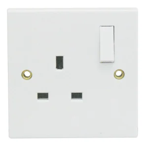 Essentials 11SS131SP 1 Gang 13A Single Pole Switched Single Socket White