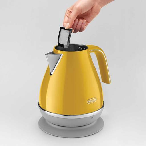 Delonghi 1.7L Icona Capitals Kettle New York Yellow - Image 3