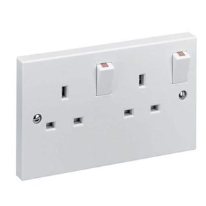 Pik-a-Pak 13A 2 Gang Switched Socket