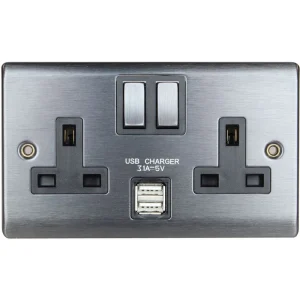 Designa 25SS132DPU3 2 Gang 13A Double Pole Switched Double Socket Graphite With Black Insert & 2 X 3.0A USB Socket