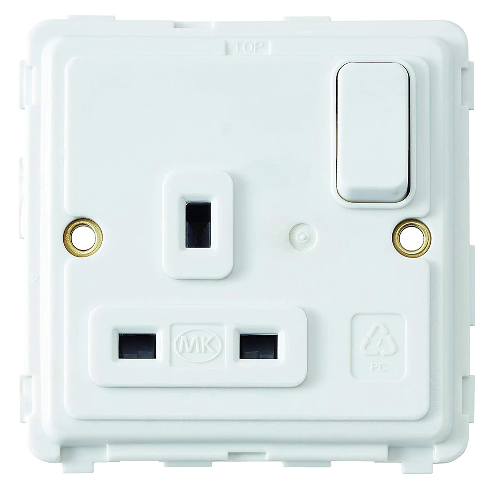 Socket 1 Gang DP Dual Earth Switched 13A White