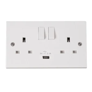 Socket 2 Gang Switched USB Outlet 13A 2.1A White