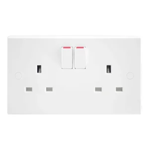 Socket 2 Gang Switched DP 13A Standard Square Edge White