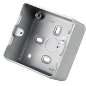 Box 1+2 Gang Surface Deep 73 x 73 x 40mm Aluminium 5 x 20mm Knockouts