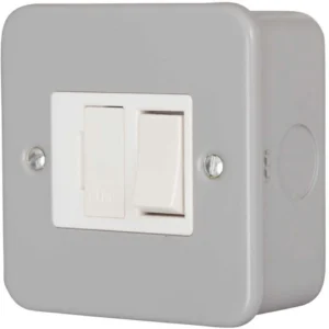 13A Double Pole Switched Metal Clad Fused Connection Unit