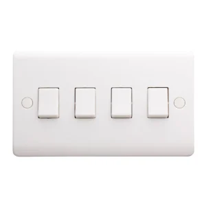 Designa 21S542 4 Gang 2 Way 10AX Plate Switch White