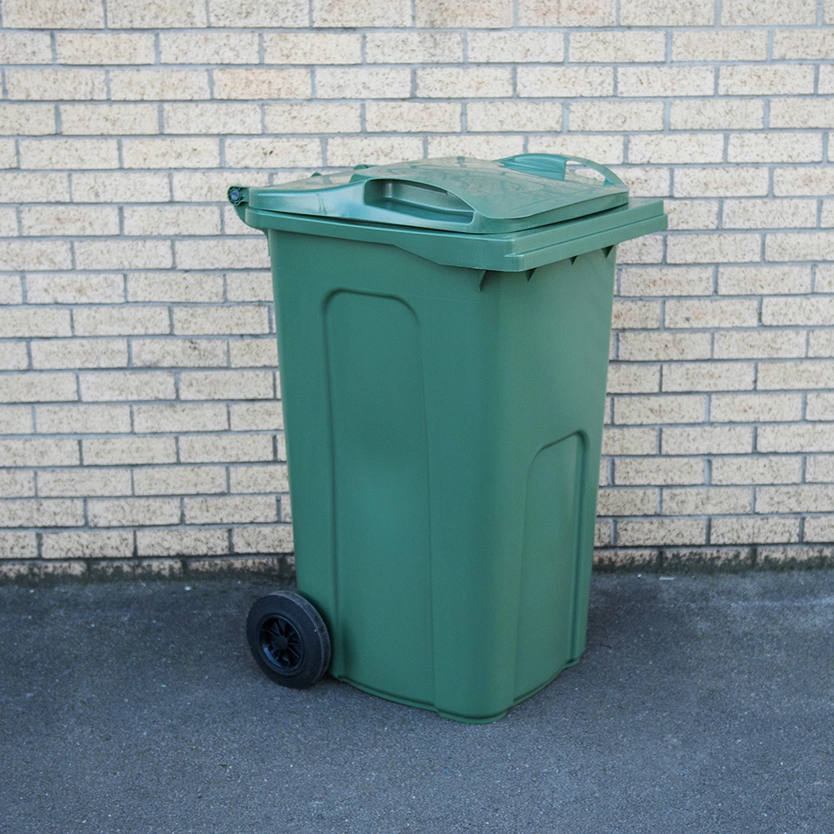 Wheeled 240 Litre Refuse Bin Green - Image 4