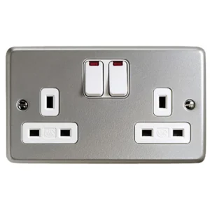 Socket 2 Gang Switched Incl Neon Surface 13A Aluminium