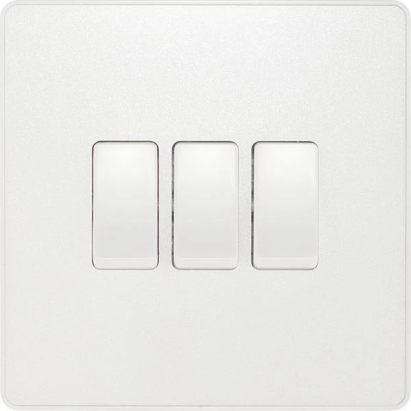 BG Evolve PCDCL43W 3 Gang 2 Way Switch Pearlescent White - Image 3