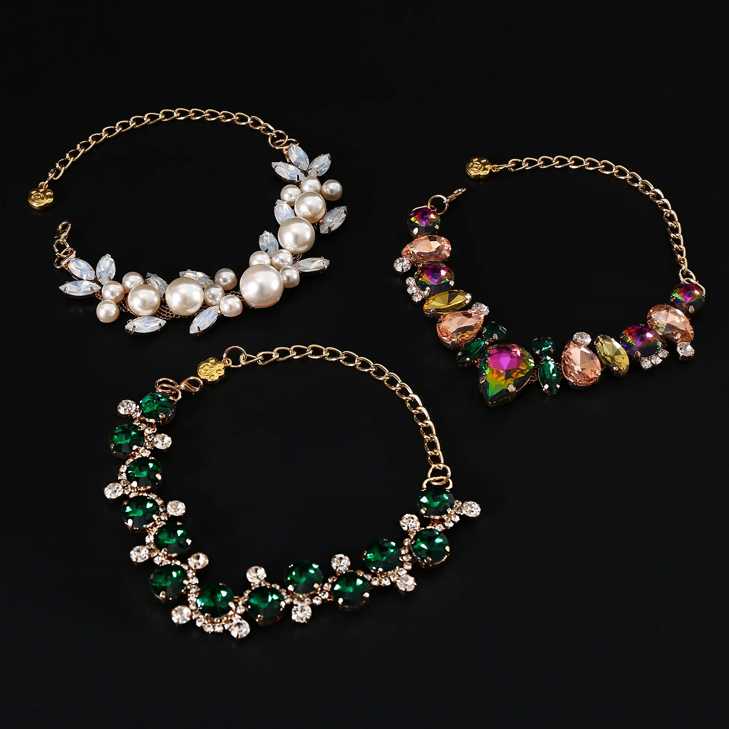 Luxury Pet Accessories Stylish Pet Necklaces - Adjustable Size with Elegant Gemstone & Pearl Design, Ideal for Special Occasions Pack of 2 - Image 3