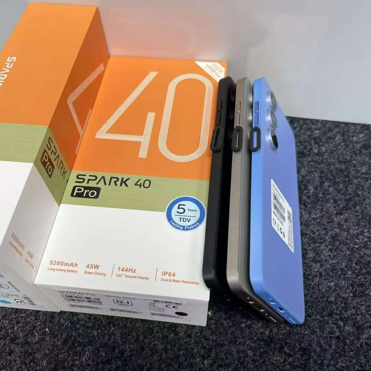 Brand New Spark 40 Pro 6.8inch Android Smartphone Daul Speaker IP64 5200mah Smart Phone 24+512GB Mobile Phone Pack of 5