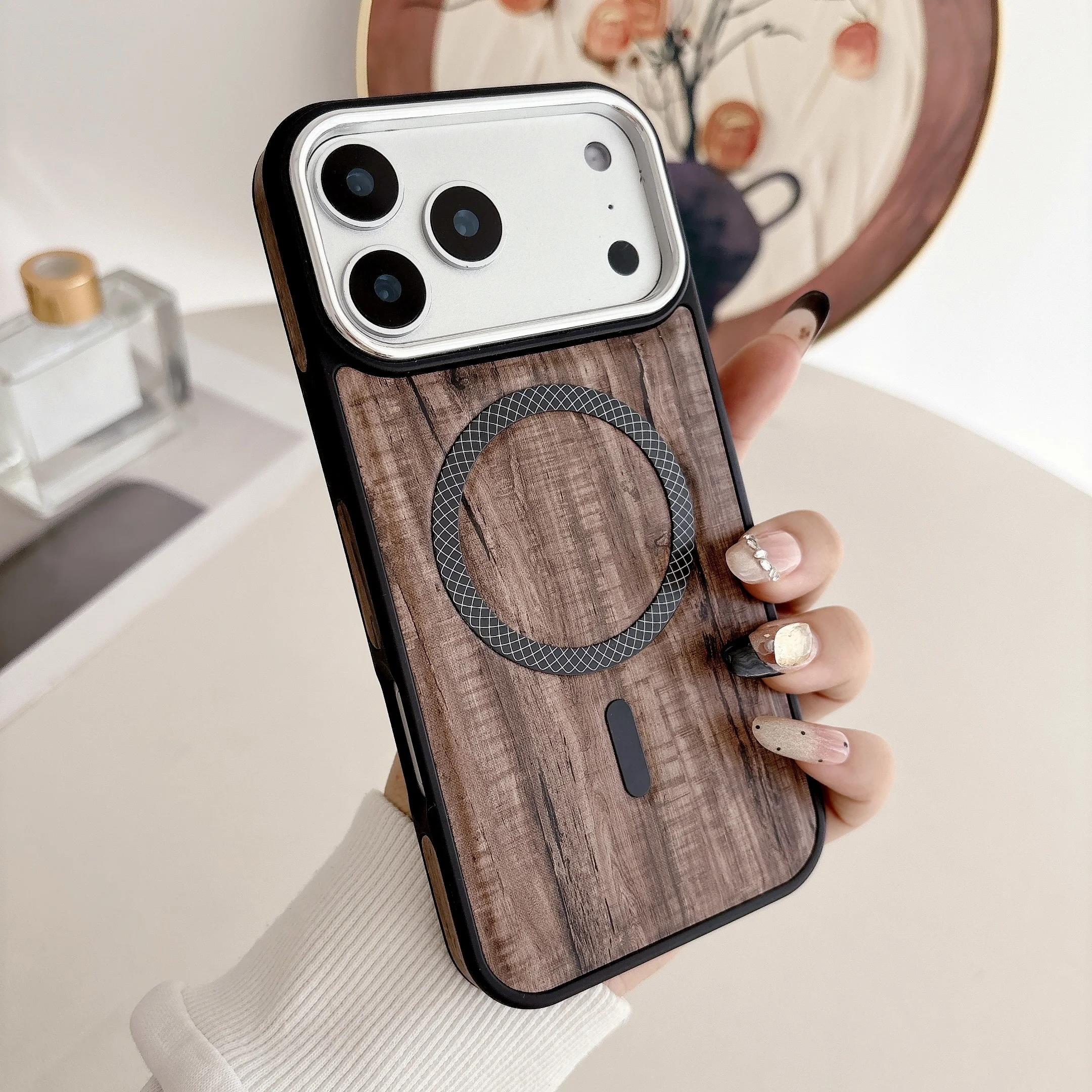 Business Design PU Leather Shockproof Mobile Case for with Hot Stamped City Scenery Logo Screen Protector OPP Bag Pack of 10 - Image 2