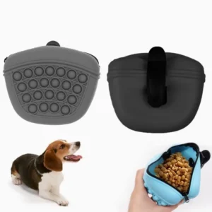 Silicone Dog Treat Feeder Pouch Small Training Bag Portable Dog Treat Bag for Leash with Zipper Closure and Waist Clip Pack of 10