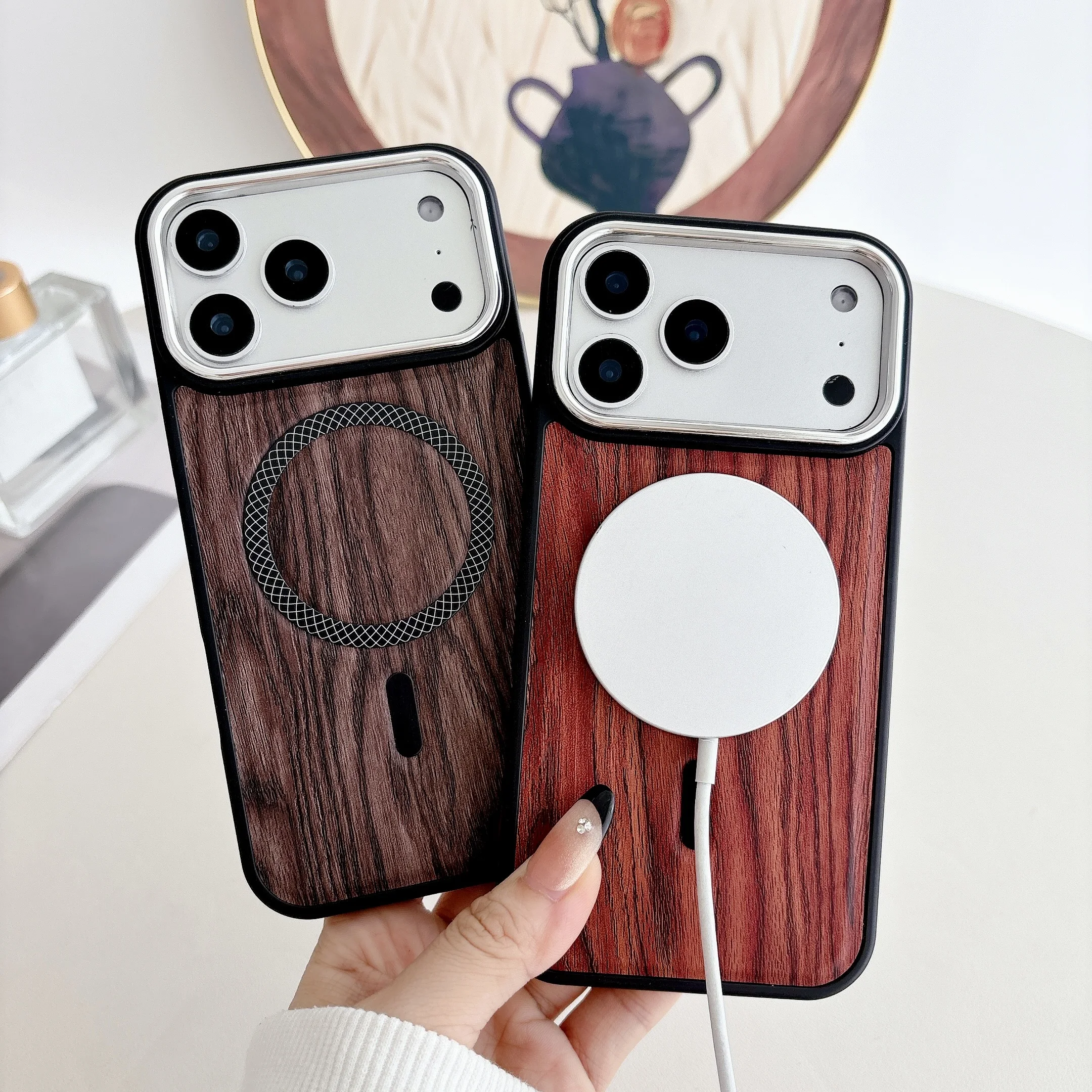 Business Design PU Leather Shockproof Mobile Case with Screen Protector City Scenery Logo Included in OPP Bag Pack of 10 - Image 4