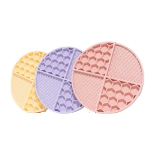 Wholesale Suction Licking Pad Non-Slip Anti-choking Pet Dog Cat Lick Mat Food-Grade Silicone Rounded Pet Slow Feeding Lick Mat Pack of 2