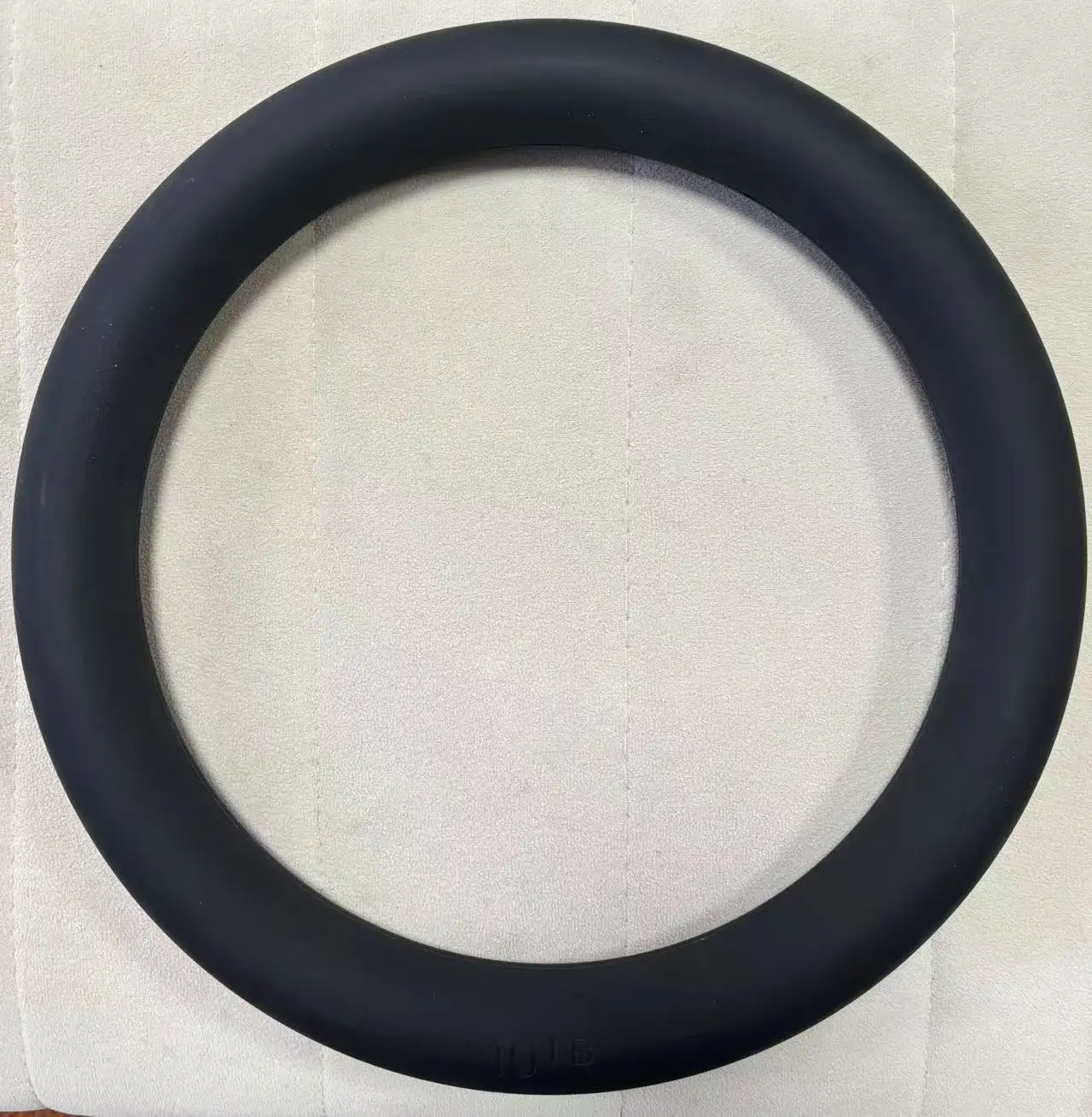 Pilates Silicone Iron Core Weighted Rings 5-10 Lbs Anti-Slip Portable Durable Eco-Friendly Yoga & Pilates Fitness Equipment Pack of 2 - Image 4