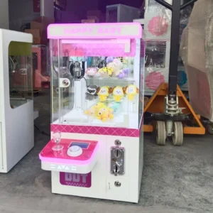 Direct Sale Manufacturer Cheap Coin-Operated Mini Claw Crane Arcade Game Desktop Vending Machine Fun Mini Desktop Claw
