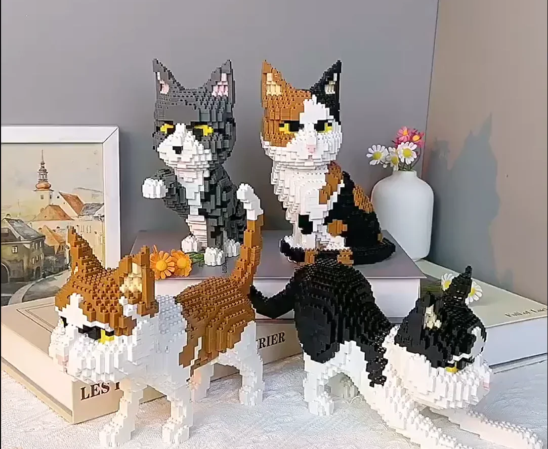 2.5 mm Cute Pet cat Building Block Set Ginger cat Difficult Educational Bricks Lucky Cat Best Gift for Kid in Christmas Birthday