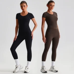 Studio to Street Simple Organic Yoga Wear Fashion Women Lounge Wear Compression Running Fitness Wear Set Pack of 2