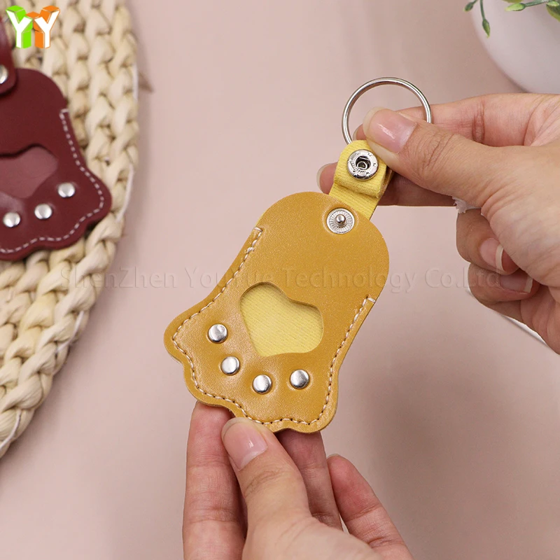 Quick Shipping Pet Hair Holder Durable Cute Cat Paw Shape Hair Organizer Key Chain Puppy Dog Toys Cat Pet Gifts Pack of 2 - Image 4