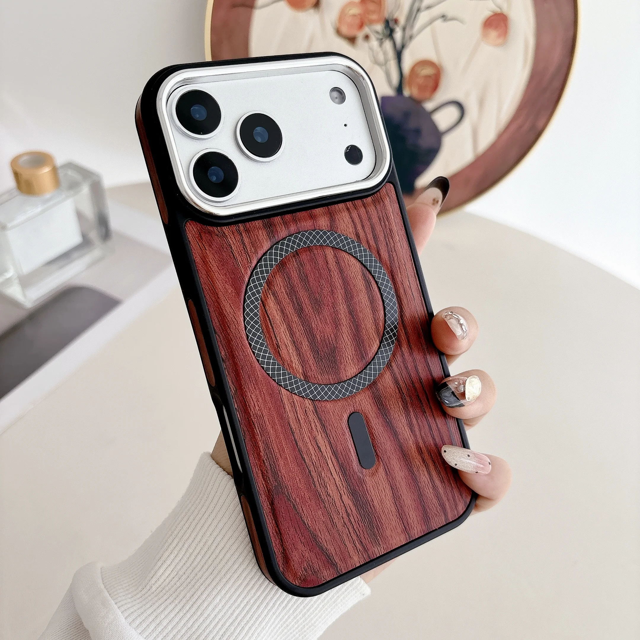 Business Design PU Leather Shockproof Mobile Case with Screen Protector City Scenery Logo Included in OPP Bag Pack of 10 - Image 2