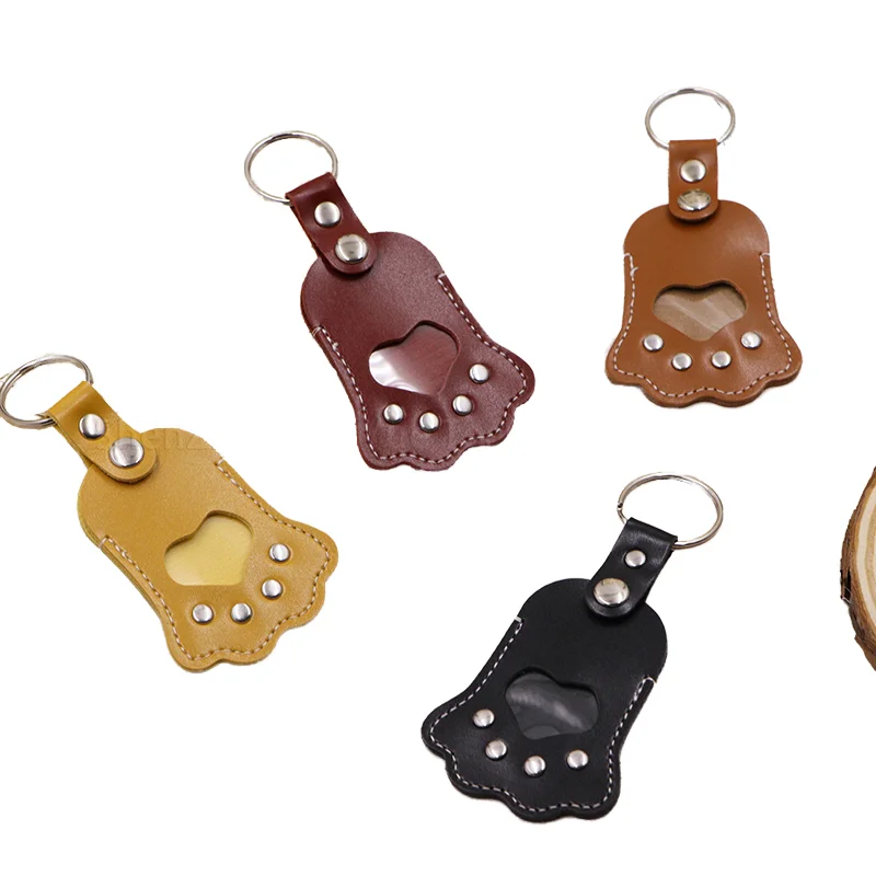 Quick Shipping Pet Hair Holder Durable Cute Cat Paw Shape Hair Organizer Key Chain Puppy Dog Toys Cat Pet Gifts Pack of 2