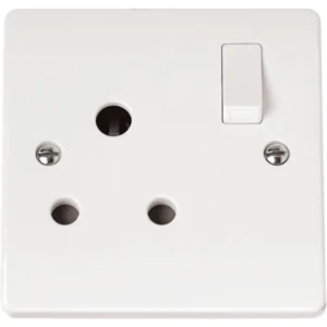 Click Scolmore Socket 1 Gang Switched Round Pin 15A White