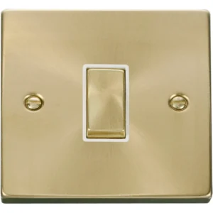 Click Scolmore Victorian Satin Brass White Insert 10AX Ingot 1 Gang Intermediate Plate Switch