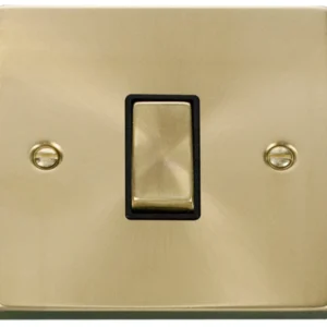 Click Scolmore Victorian Satin Brass Black Insert 10AX Ingot 1 Gang Intermediate Plate Switch