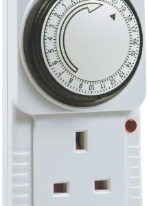 Niglon Timer Mechanical Plug-In 24Hr 13A 240V