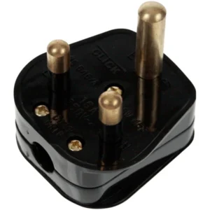 Click Scolmore Plug 3 Pin Round 15A Black