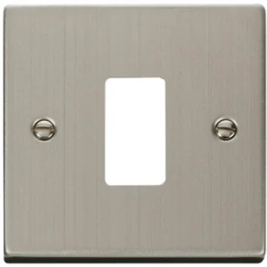 Click Scolmore Victorian Stainless Steel 1 Gang GridPro Frontplate