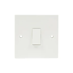 Newlec White Square Edge10Ax 1 Gang Intermediate Light Switch