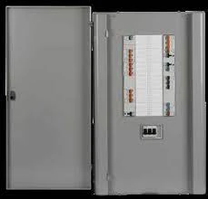 Eaton Distribution Fuseboard 12Way Triple Pole+Neutral NO Fuses 32A